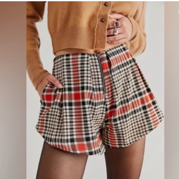 Free people plaid front zip shorts - Picture 6 of 6
